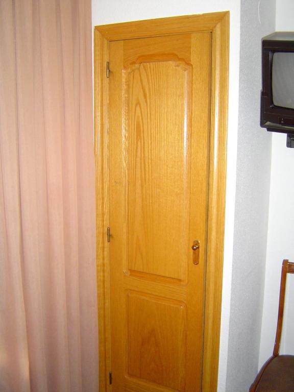 Hotel Lazaro Каламоча Номер фото